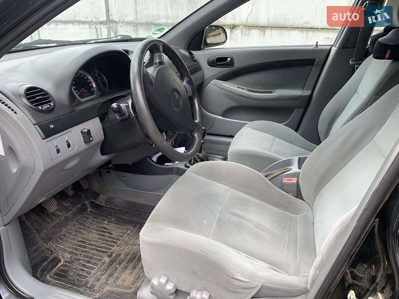 Универсал Chevrolet Nubira 2005 в Ровно