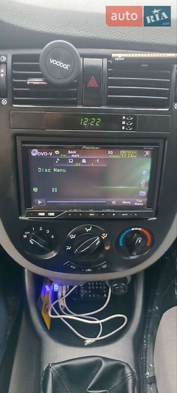 Седан Chevrolet Nubira 2004 в Киеве