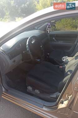 Седан Chevrolet Nubira 2004 в Первомайске