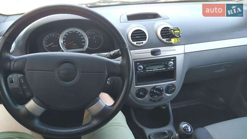 Универсал Chevrolet Nubira 2010 в Тульчине