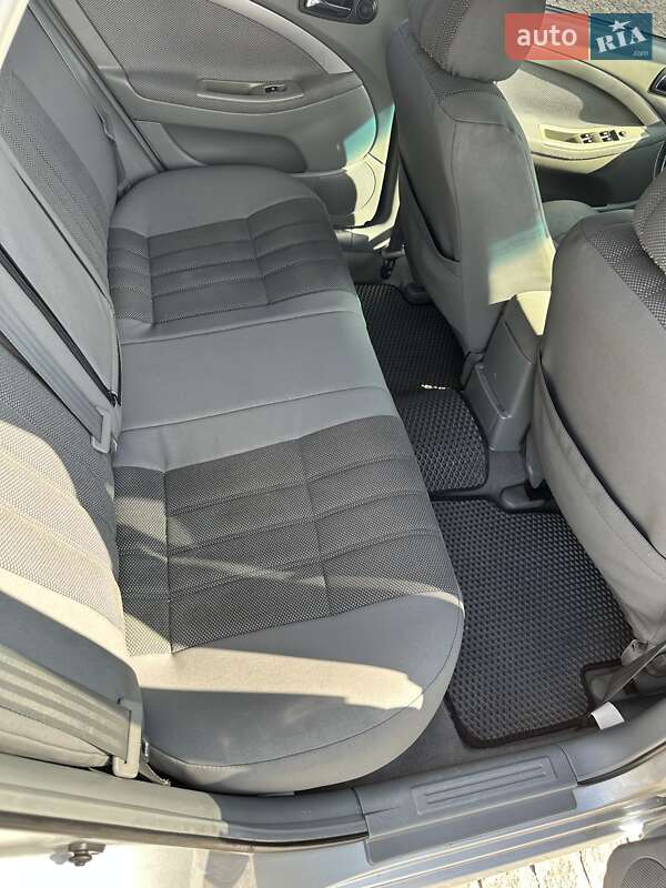 Універсал Chevrolet Nubira 2006 в Дніпрі