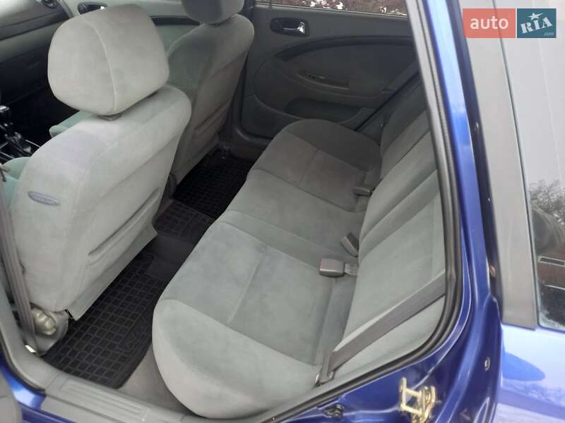 Универсал Chevrolet Nubira 2004 в Виннице