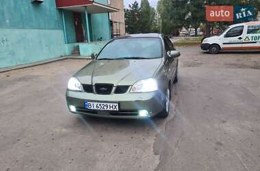 Седан Chevrolet Nubira 2004 в Горішніх Плавнях