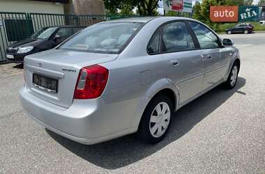 Седан Chevrolet Nubira 2004 в 