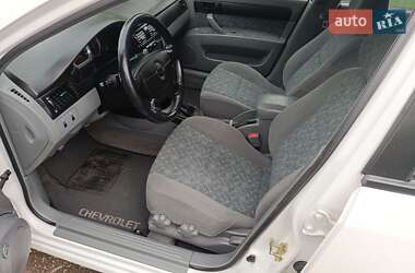 Седан Chevrolet Nubira 2004 в 