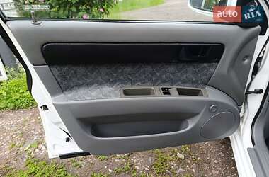 Седан Chevrolet Nubira 2004 в 