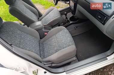 Седан Chevrolet Nubira 2004 в 