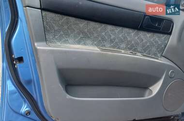 Седан Chevrolet Nubira 2004 в 