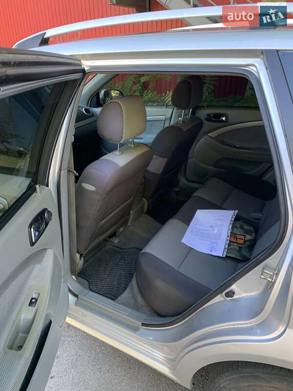 Универсал Chevrolet Nubira 2006 в Никополе