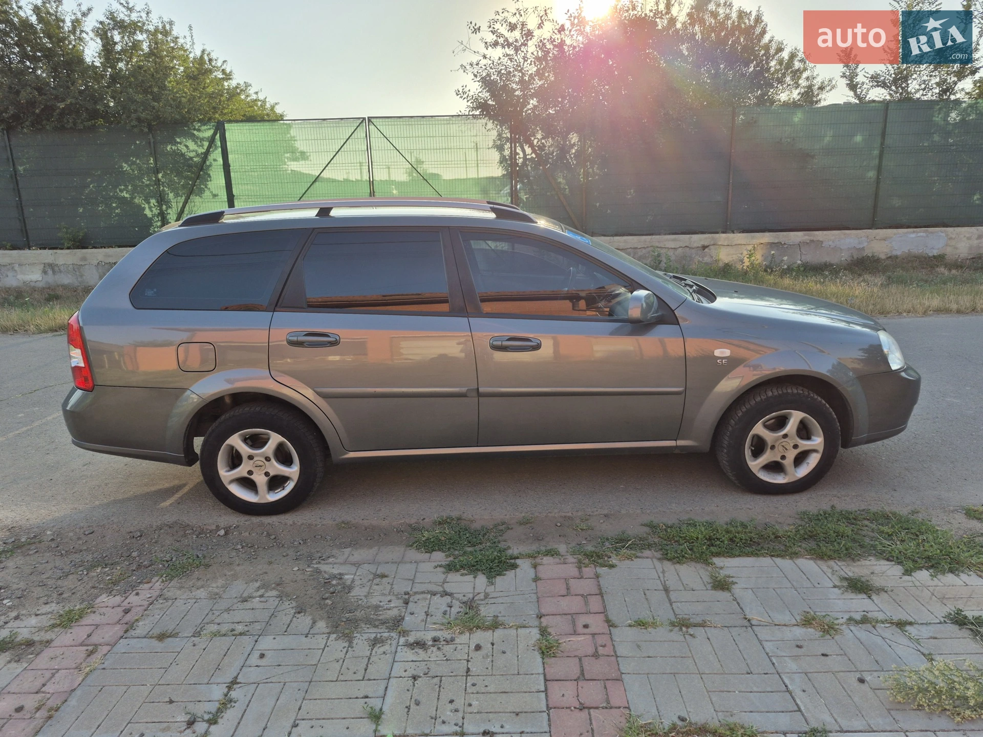 2010 Chevrolet Nubira - мініатюра 2
