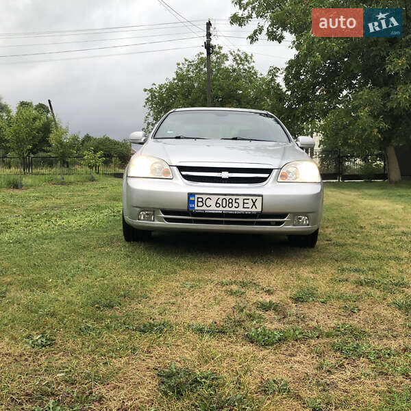 Седан Chevrolet Nubira 2005 в Жидачове