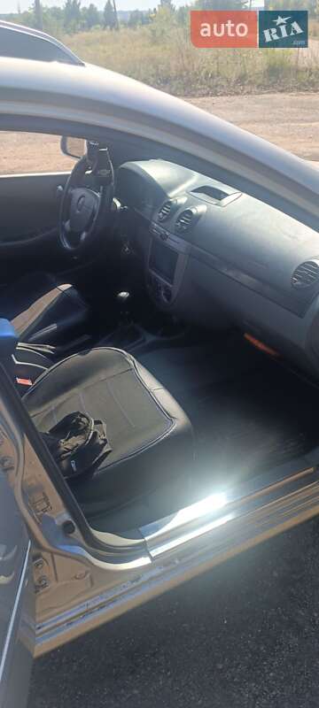 Универсал Chevrolet Nubira 2006 в Богуславе