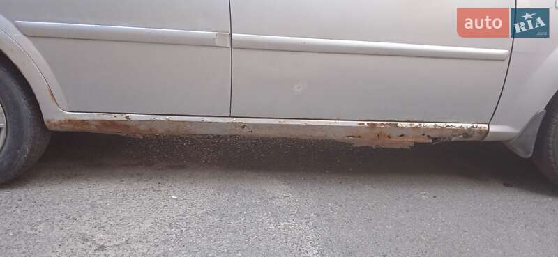 Седан Chevrolet Nubira 2004 в Тернополі