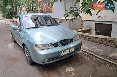 Седан Chevrolet Nubira 2004 в Кривом Роге