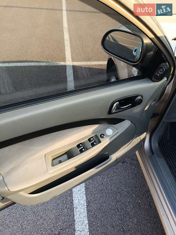 Универсал Chevrolet Nubira 2008 в Ровно