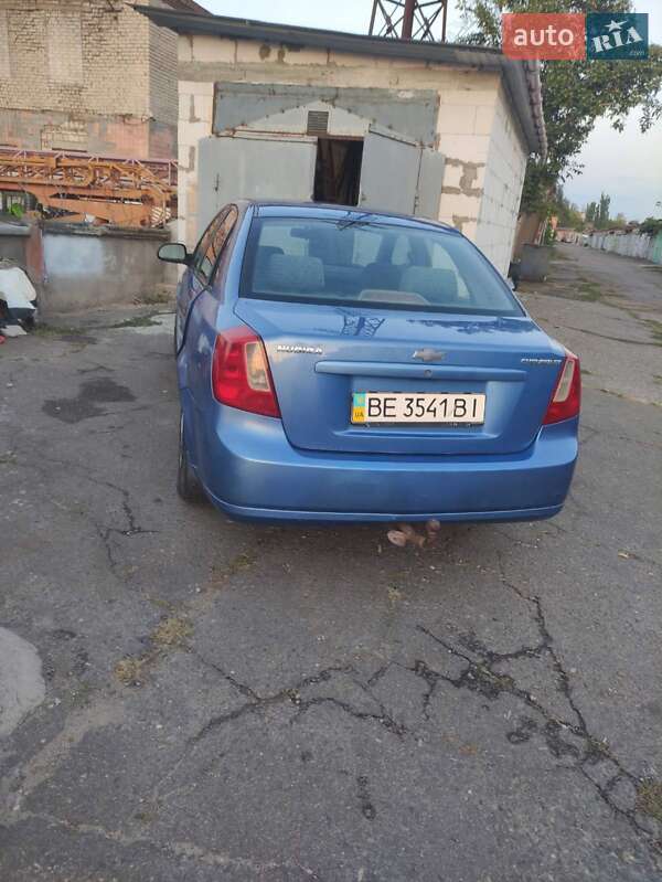 Седан Chevrolet Nubira 2004 в Миколаєві