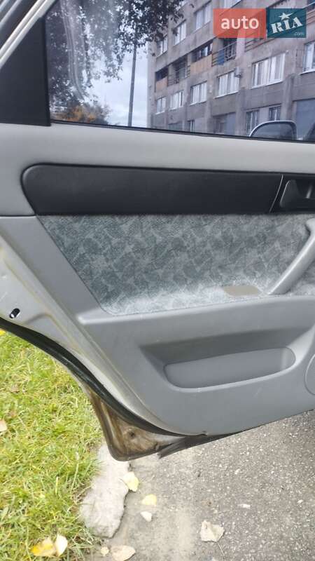 Седан Chevrolet Nubira 2004 в Харькове фото 5 Седан Chevrolet Nubira 2004 в Харькове