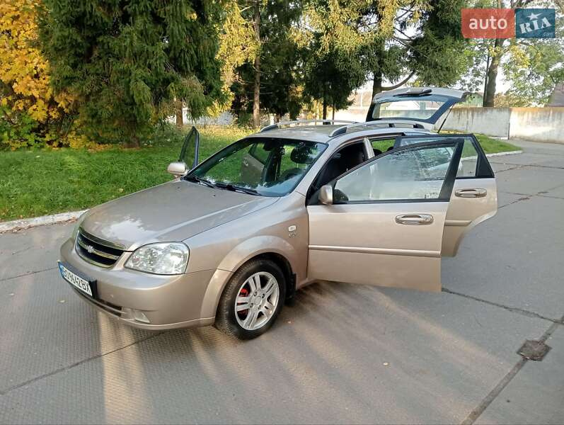 Универсал Chevrolet Nubira 2007 в Остроге