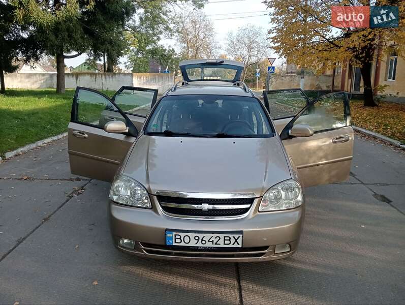 Универсал Chevrolet Nubira 2007 в Остроге