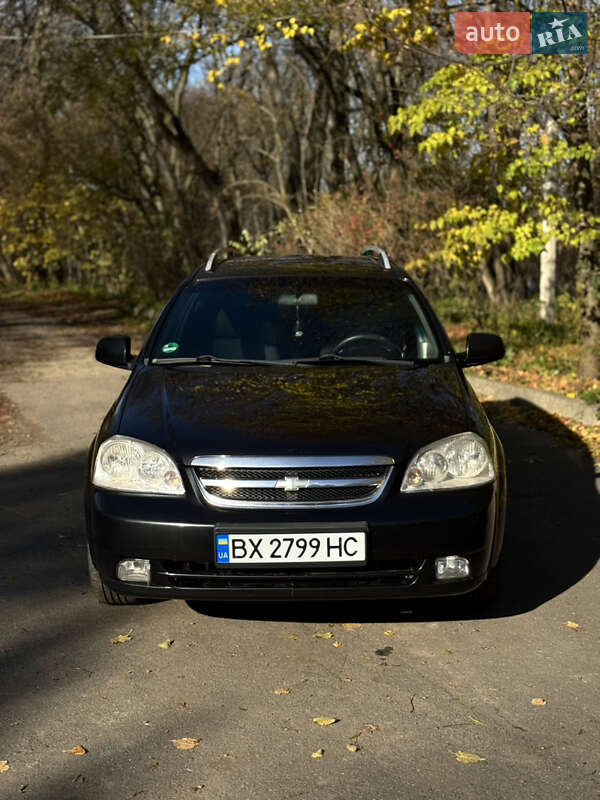 Универсал Chevrolet Nubira 2010 в Волочиске
