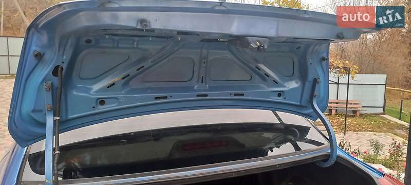 Седан Chevrolet Nubira 2004 в Лубнах