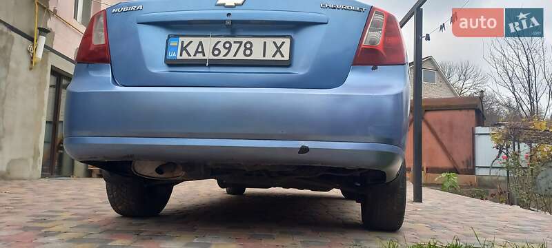 Седан Chevrolet Nubira 2004 в Лубнах