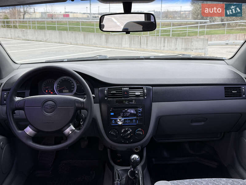 Седан Chevrolet Nubira 2004 в Киеве фото 18 Седан Chevrolet Nubira 2004 в Киеве