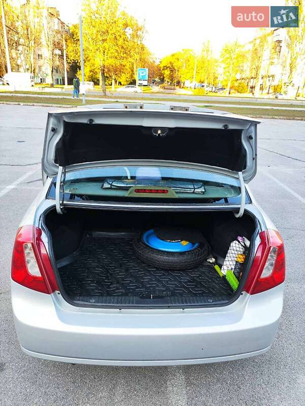 Седан Chevrolet Nubira 2007 в Запорожье фото 9 Седан Chevrolet Nubira 2007 в Запорожье