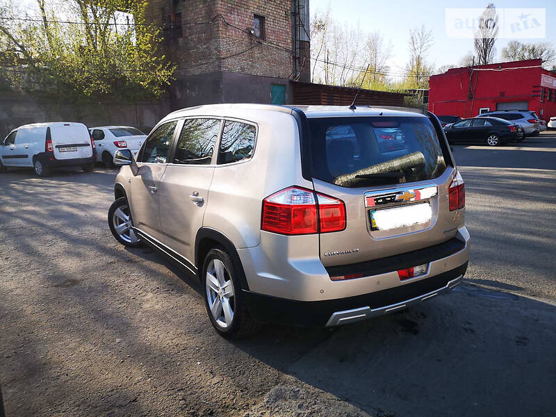 Універсал Chevrolet Orlando 2011 в Києві
