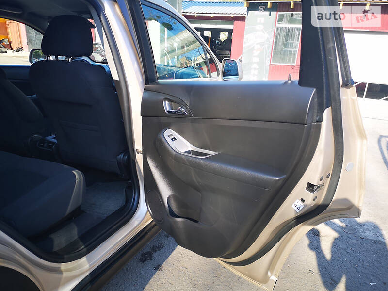 Універсал Chevrolet Orlando 2011 в Києві