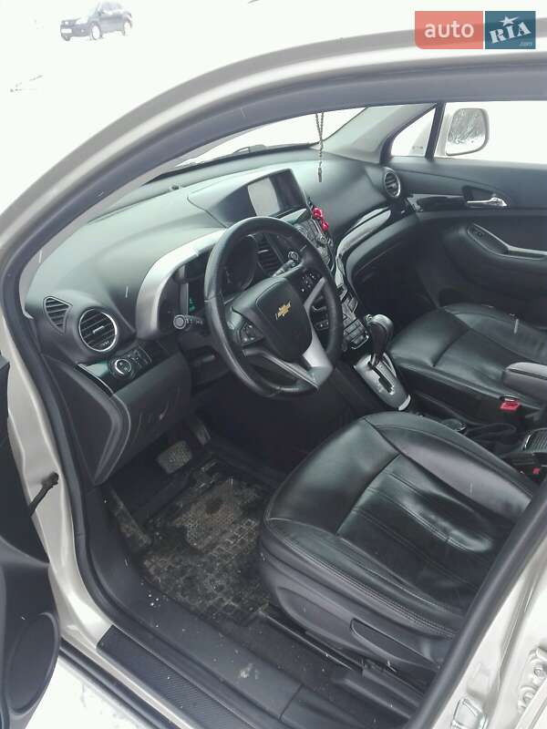 Мінівен Chevrolet Orlando 2013 в Зборові