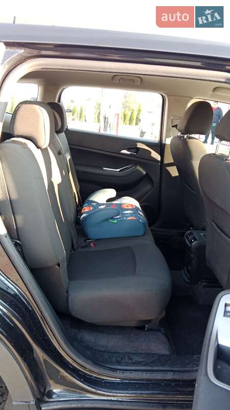 Мінівен Chevrolet Orlando 2012 в Тячеві