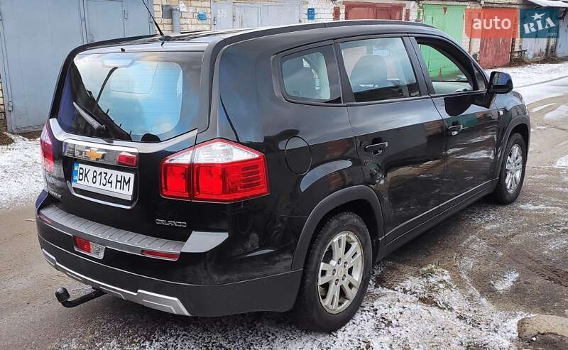 Минивэн Chevrolet Orlando 2012 в Вараше