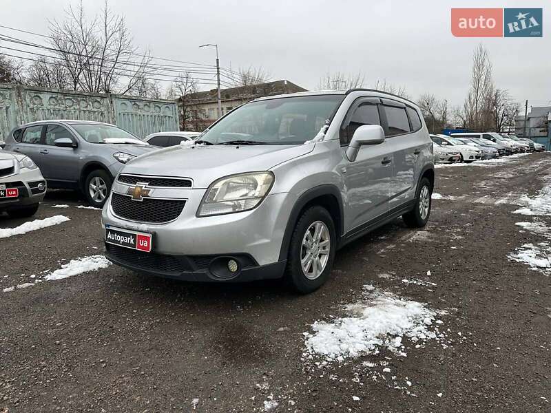 Минивэн Chevrolet Orlando 2013 в 