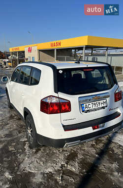 Минивэн Chevrolet Orlando 2012 в 