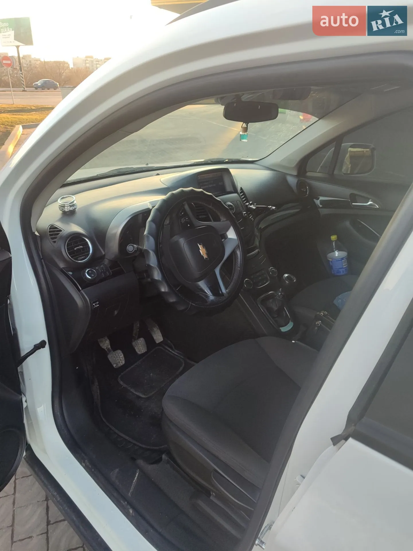 Chevrolet Orlando 2011 VIN KL1YF7559BK095469 фото оголошення 6 з 17