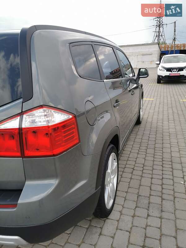 Мінівен Chevrolet Orlando 2011 в Чернівцях
