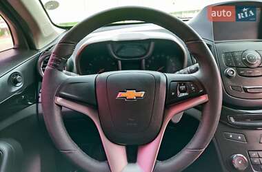 Минивэн Chevrolet Orlando 2016 в 