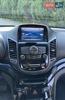 Минивэн Chevrolet Orlando 2011 в 