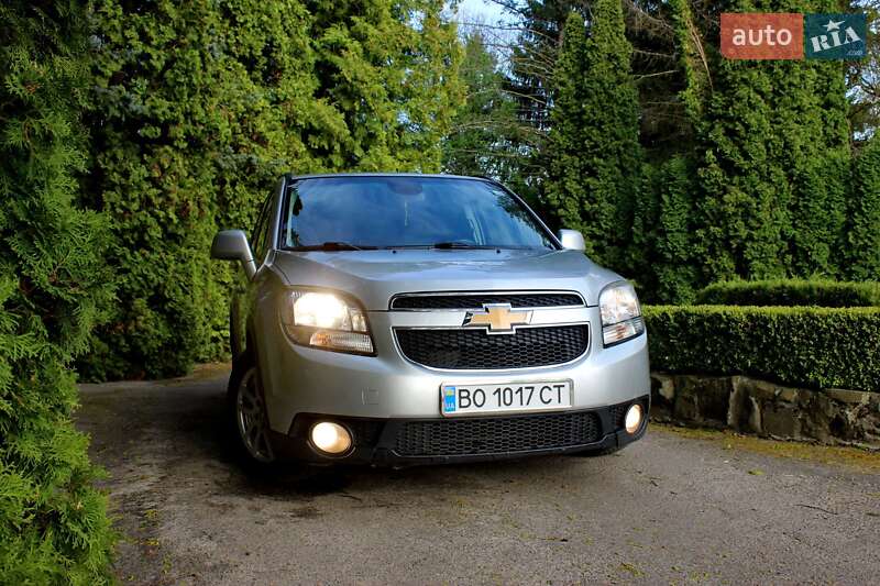 Минивэн Chevrolet Orlando 2012 в Сарнах