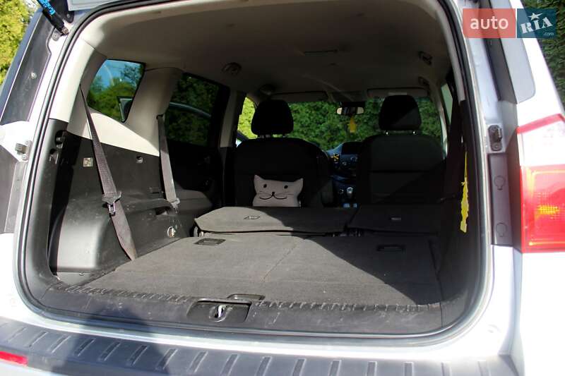 Минивэн Chevrolet Orlando 2012 в Сарнах