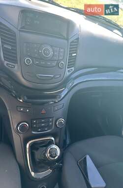 Мінівен Chevrolet Orlando 2011 в 