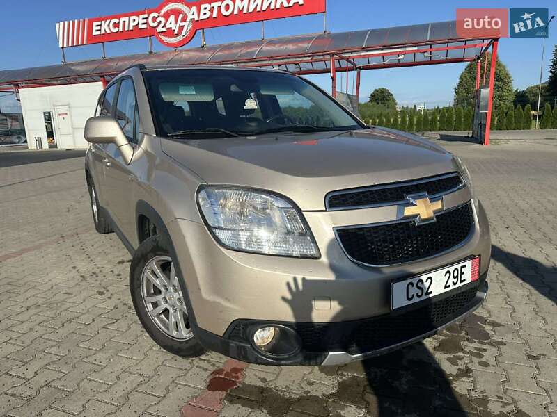 Мінівен Chevrolet Orlando 2011 в 