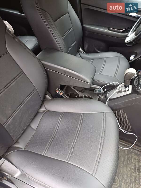 Мінівен Chevrolet Orlando 2011 в Тячеві