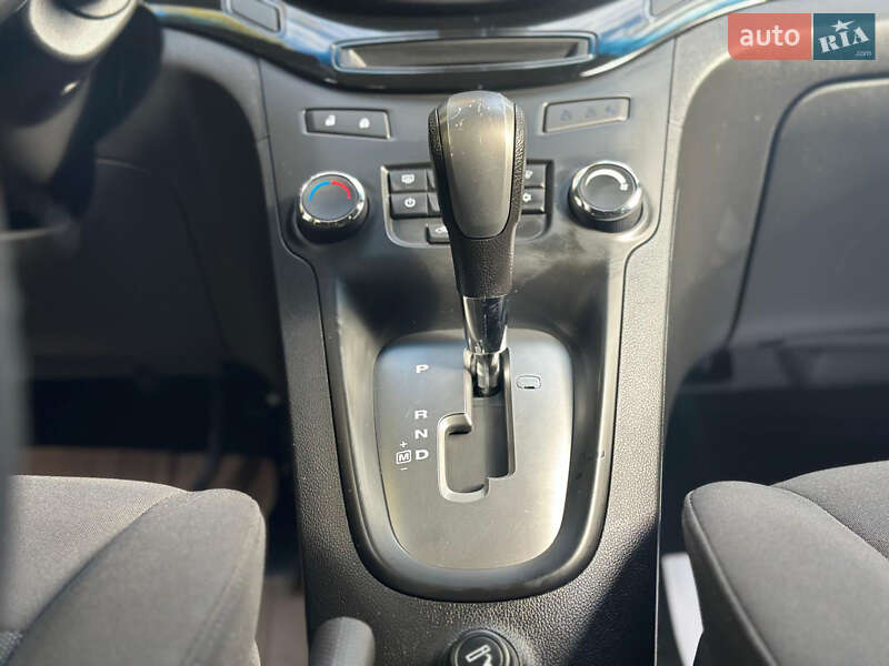 Минивэн Chevrolet Orlando 2012 в Львове
