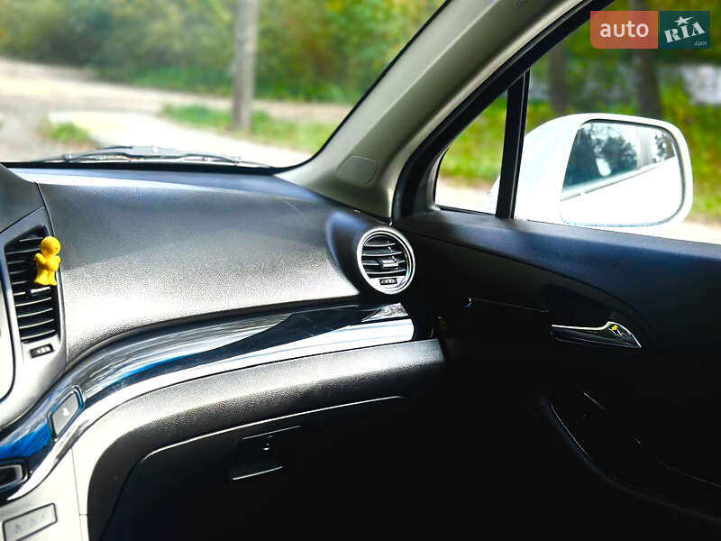 Минивэн Chevrolet Orlando 2011 в Львове