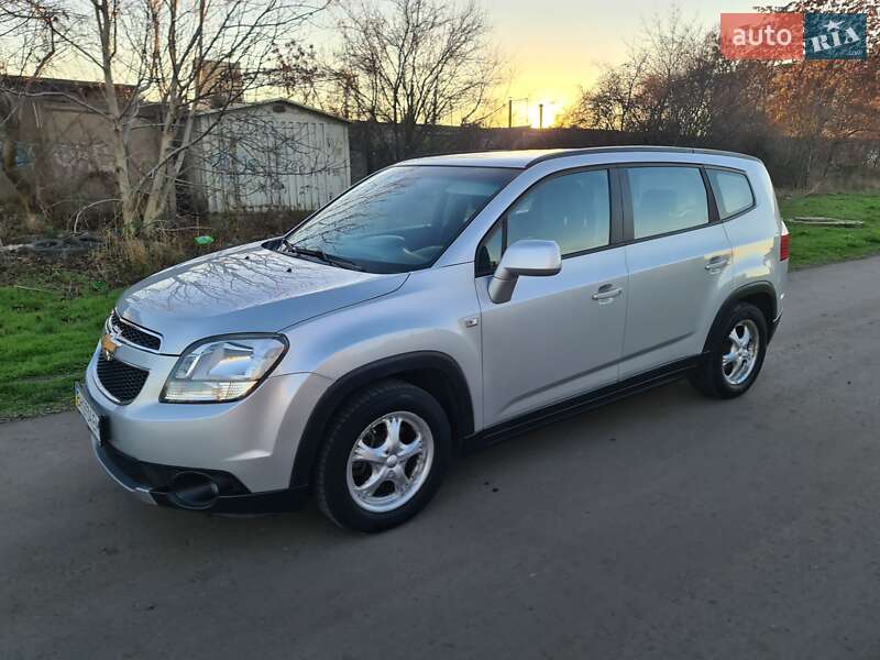Минивэн Chevrolet Orlando 2012 в Черноморске