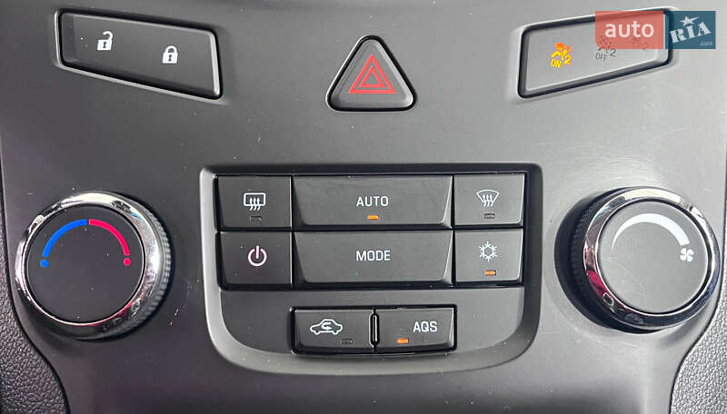 Мінівен Chevrolet Orlando 2011 в Львові