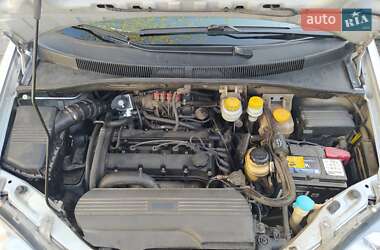 Минивэн Chevrolet Rezzo 2006 в 