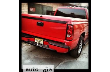 Пикап Chevrolet Silverado 2006 в 